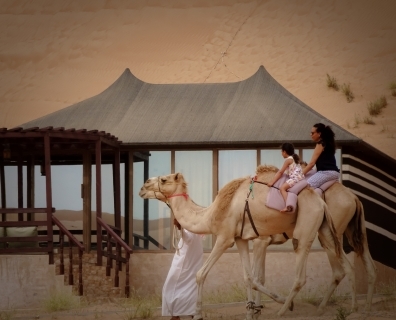 How One Travel Blogger Found Peace In The Arid Omani Desert